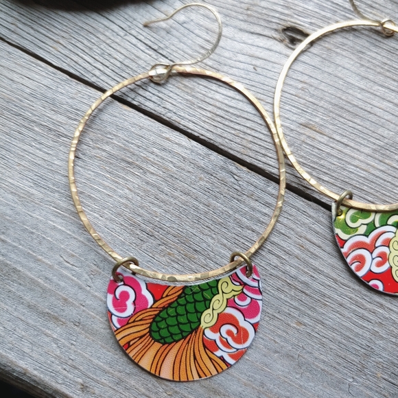 🍀SOLD🍀 Lucky Clouds & Dragon Tales 🐲 - Picture 2 of 7